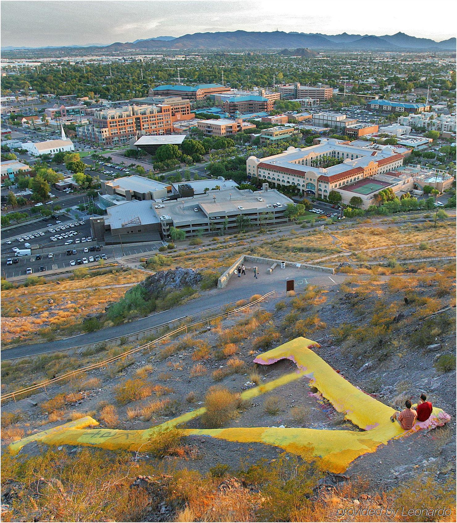 Holiday Inn Express Hotel & Suites Tempe By Ihg Exteriör bild
